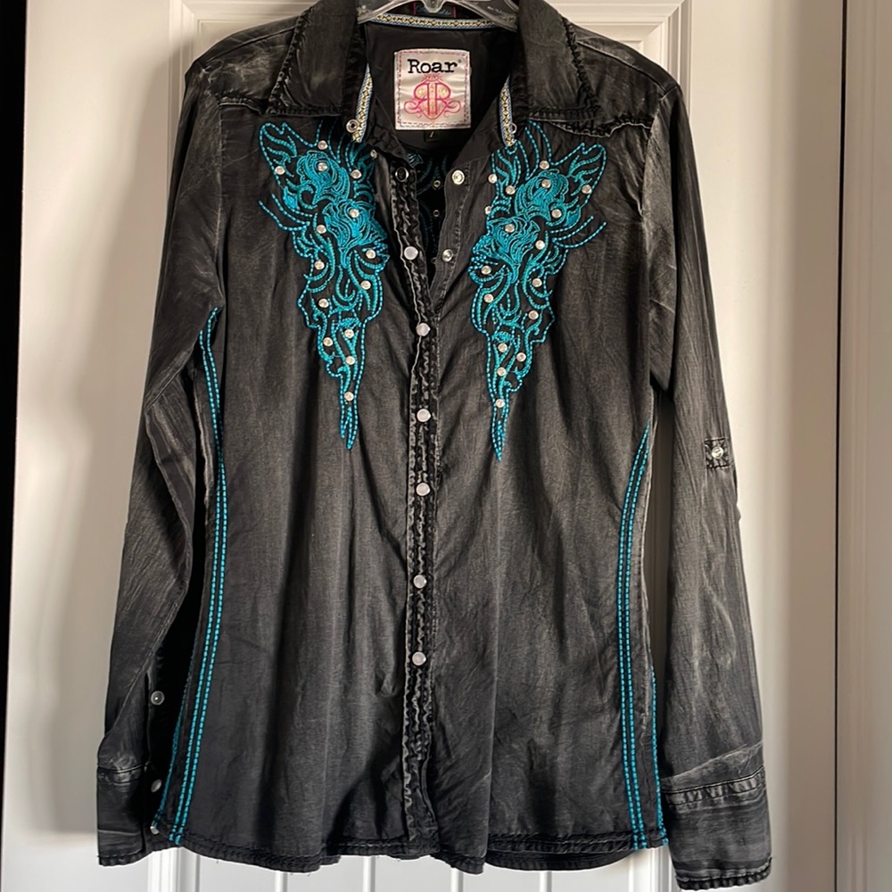 Roar Ladies Black and Teal Top